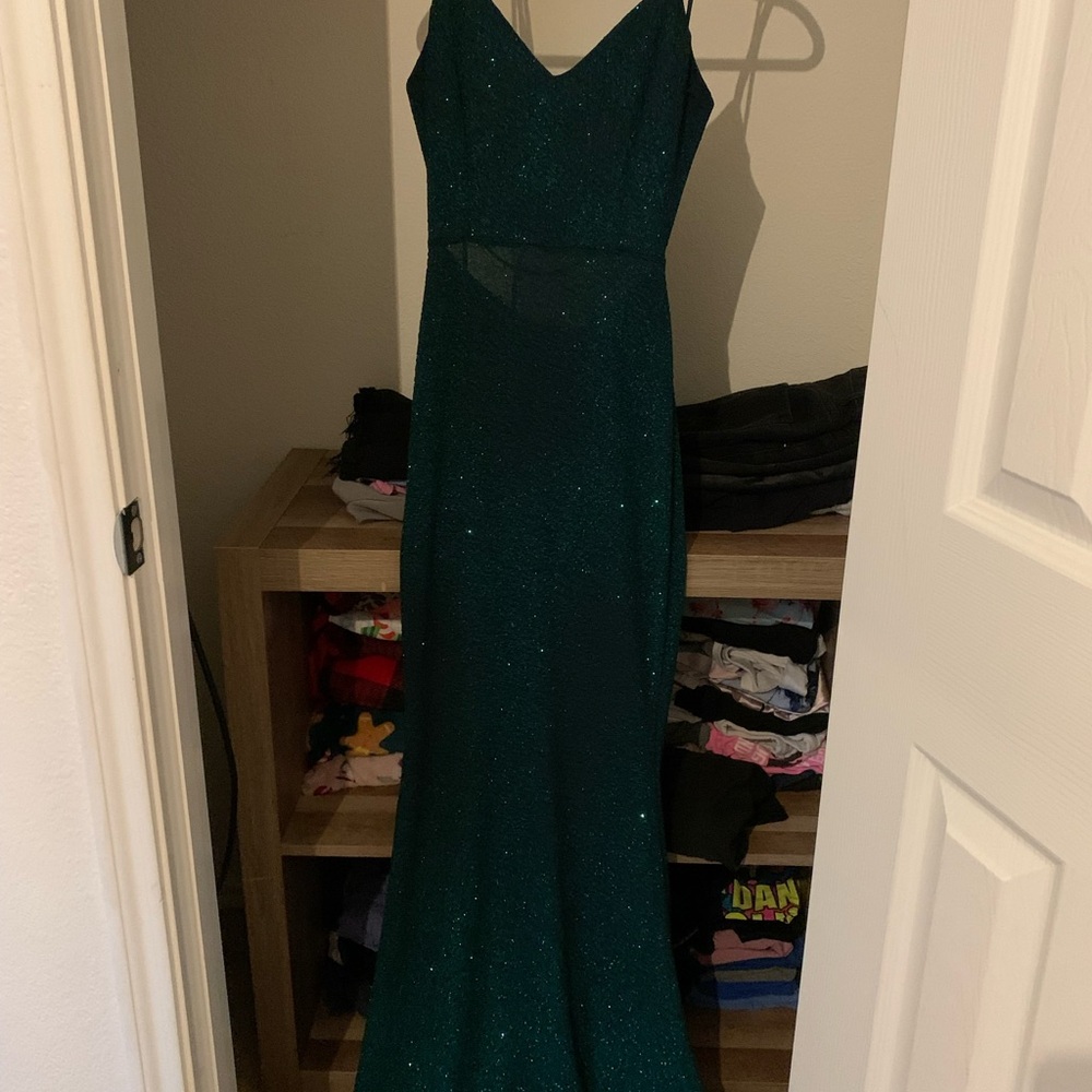 Elegant Green Evening Gown